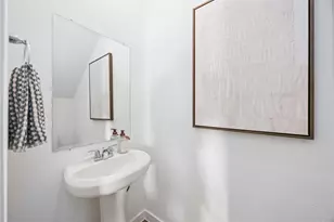 1060 Wheatley Oak Ln, Houston, TX 77091 - Photo 14