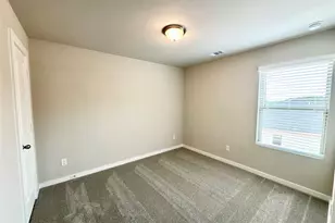12198 Ridge Top Dr, Conroe, TX 77304 - Photo 16