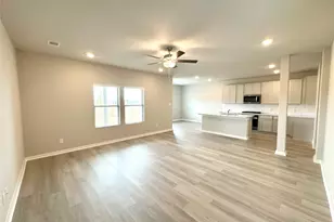 12198 Ridge Top Dr, Conroe, TX 77304 - Photo 6