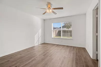 13214 Ambrosa Drive, Houston, TX 77044 - Photo 8