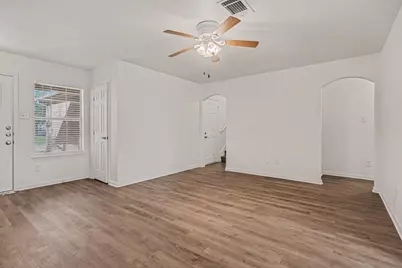 13214 Ambrosa Drive, Houston, TX 77044 - Photo 10