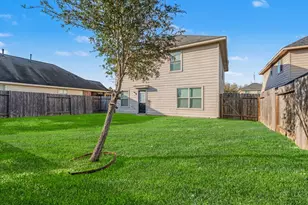 13214 Ambrosa Dr, Houston, TX 77044 - Photo 26