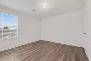 13214 Ambrosa Dr, Houston, TX 77044 - Photo 6