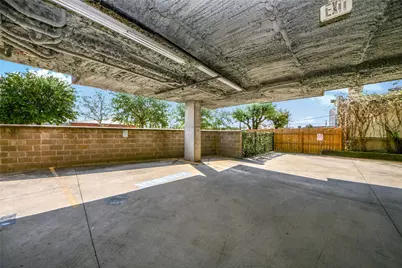 1011 Studemont Street #302, Houston, TX 77007 - Photo 28