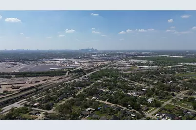 410 Clinton Park Street, Houston, TX 77029 - Photo 20