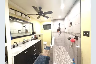 1014 Brookhollow Drive, Deer Park, TX 77536 - Photo 4