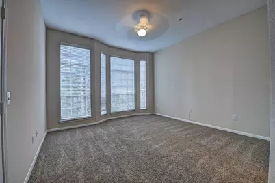 1901 Post Oak Park Drive #3401, Houston, TX 77027 - Photo 6