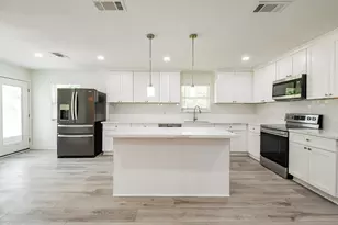 527 Fm 787 Road E, Cleveland, TX 77327 - Photo 18