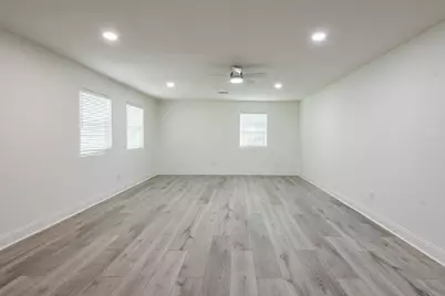 527 Fm 787 Road E, Cleveland, TX 77327 - Photo 10