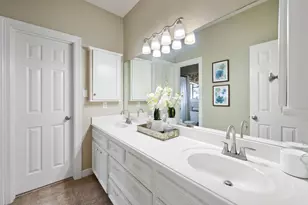 302 River Oaks Dr, Baytown, TX 77523 - Photo 18