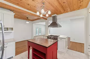 6666 Fairfield St, Houston, TX 77023 - Photo 16