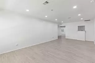 10906 Keese Dr, Houston, TX 77089 - Photo 16