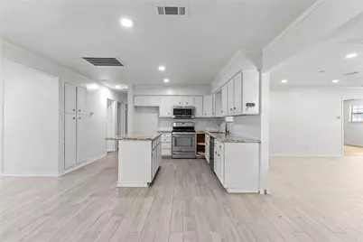 10906 Keese Drive, Houston, TX 77089 - Photo 24