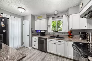 21302 Bridgepoint Ln, Spring, TX 77388 - Photo 1