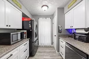21302 Bridgepoint Ln, Spring, TX 77388 - Photo 12