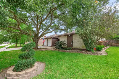 21302 Bridgepoint Lane, Spring, TX 77388 - Photo 2