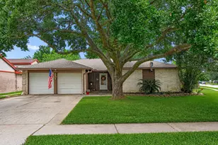 21302 Bridgepoint Ln, Spring, TX 77388 - Photo 2