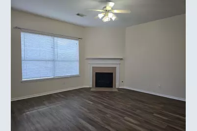 2706 Courtyard Lane, Pearland, TX 77584 - Photo 6