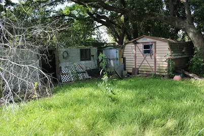 4402 3rd Street, Bacliff, TX 77518 - Photo 6