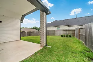 10718 Blossom River Dr, Missouri City, TX 77459 - Photo 8