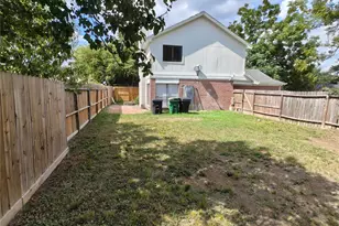 4911 E Fallen Bough Dr, Houston, TX 77041 - Photo 26