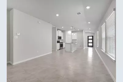 18738 Timber Glen Drive, Conroe, TX 77316 - Photo 10