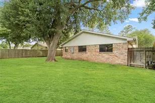3015 Meadowview Dr, Missouri City, TX 77459 - Photo 46