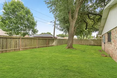 3015 Meadowview Drive, Missouri City, TX 77459 - Photo 48