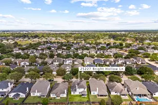 25227 Bright Hollow Ln, Katy, TX 77494 - Photo 48