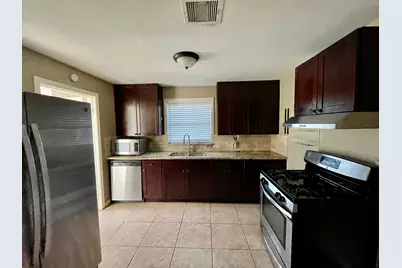 206 Frawley Street, Houston, TX 77009 - Photo 10