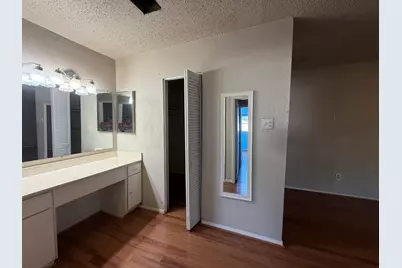 9333 Pagewood Lane, Houston, TX 77063 - Photo 14
