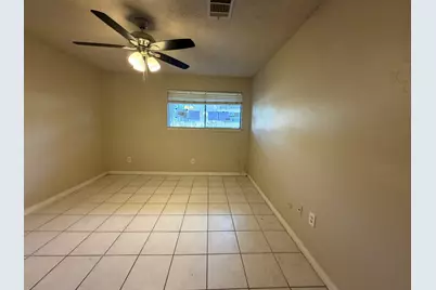 9333 Pagewood Lane, Houston, TX 77063 - Photo 12
