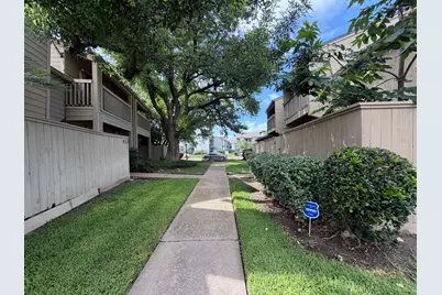 9333 Pagewood Lane, Houston, TX 77063 - Photo 1