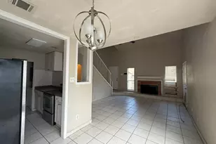 9333 Pagewood Ln, Houston, TX 77063 - Photo 4