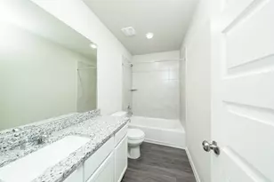 8127 Vanilla Orchid Dr, Houston, TX 77016 - Photo 14