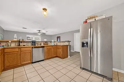 149 Hillside Drive, Liberty, TX 77575 - Photo 16