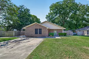 149 Hillside Dr, Liberty, TX 77575 - Photo 1