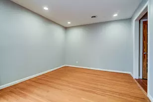 8610 Bevlyn Dr, Houston, TX 77025 - Photo 12