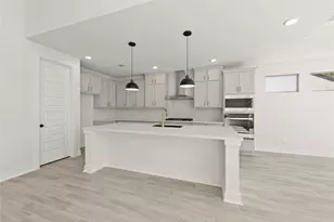 223 Butterfly Orchid Ct, Willis, TX 77318 - Photo 6