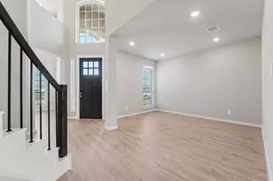 5214 Great Oaks Dr, Pearland, TX 77584 - Photo 2