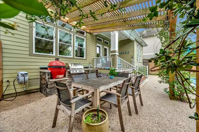 1421 Blair Street, Houston, TX 77008 - Photo 10