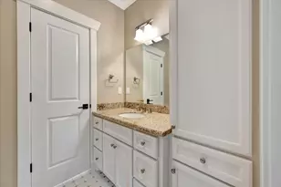 1421 Blair St, Houston, TX 77008 - Photo 38