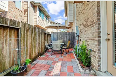 311 Bayou Street, Houston, TX 77020 - Photo 12
