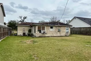 1023 Nashua St, Houston, TX 77008 - Photo 6
