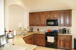 868 Sierra Brook Ln, League City, TX 77573 - Photo 4