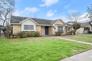 1039 Marcella, Houston, TX 77091 - Photo 2
