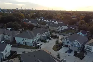 211 Club Crest Ln, Houston, TX 77009 - Photo 4