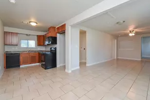 2118 Thonig Rd, Houston, TX 77055 - Photo 14