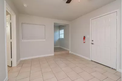 2118 Thonig Road #B, Houston, TX 77055 - Photo 16