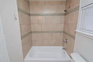 2118 Thonig Rd, Houston, TX 77055 - Photo 6